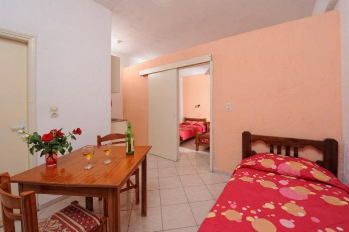 Primavera Beach Hotel Studios & Apartments Malia Extérieur photo